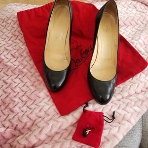 Louboutin Black Pumps - Size 11/41